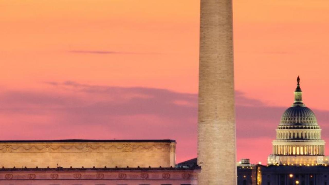 Photo of Washington Memorial at sunrise